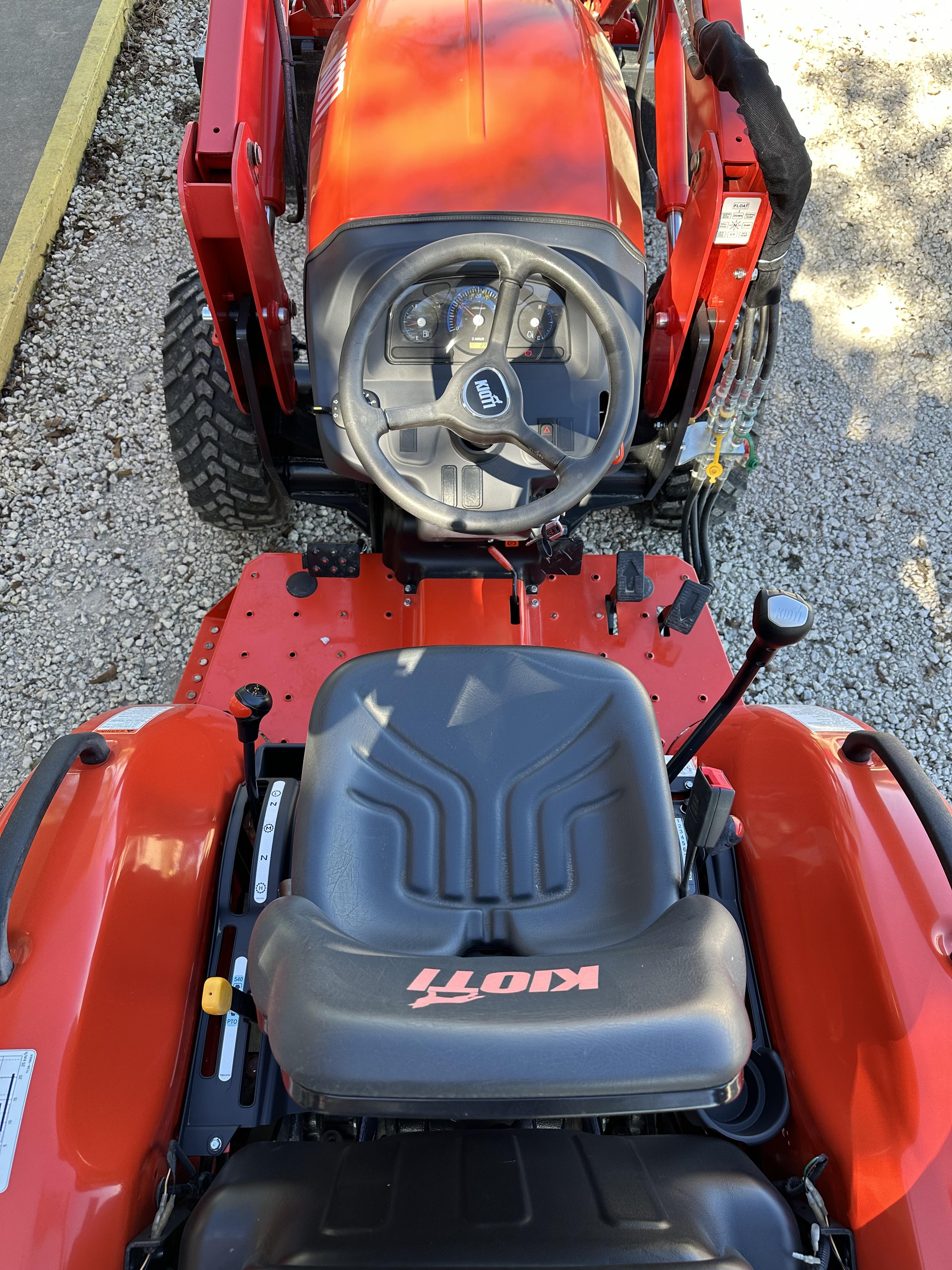 Kioti CK2620 HST:209