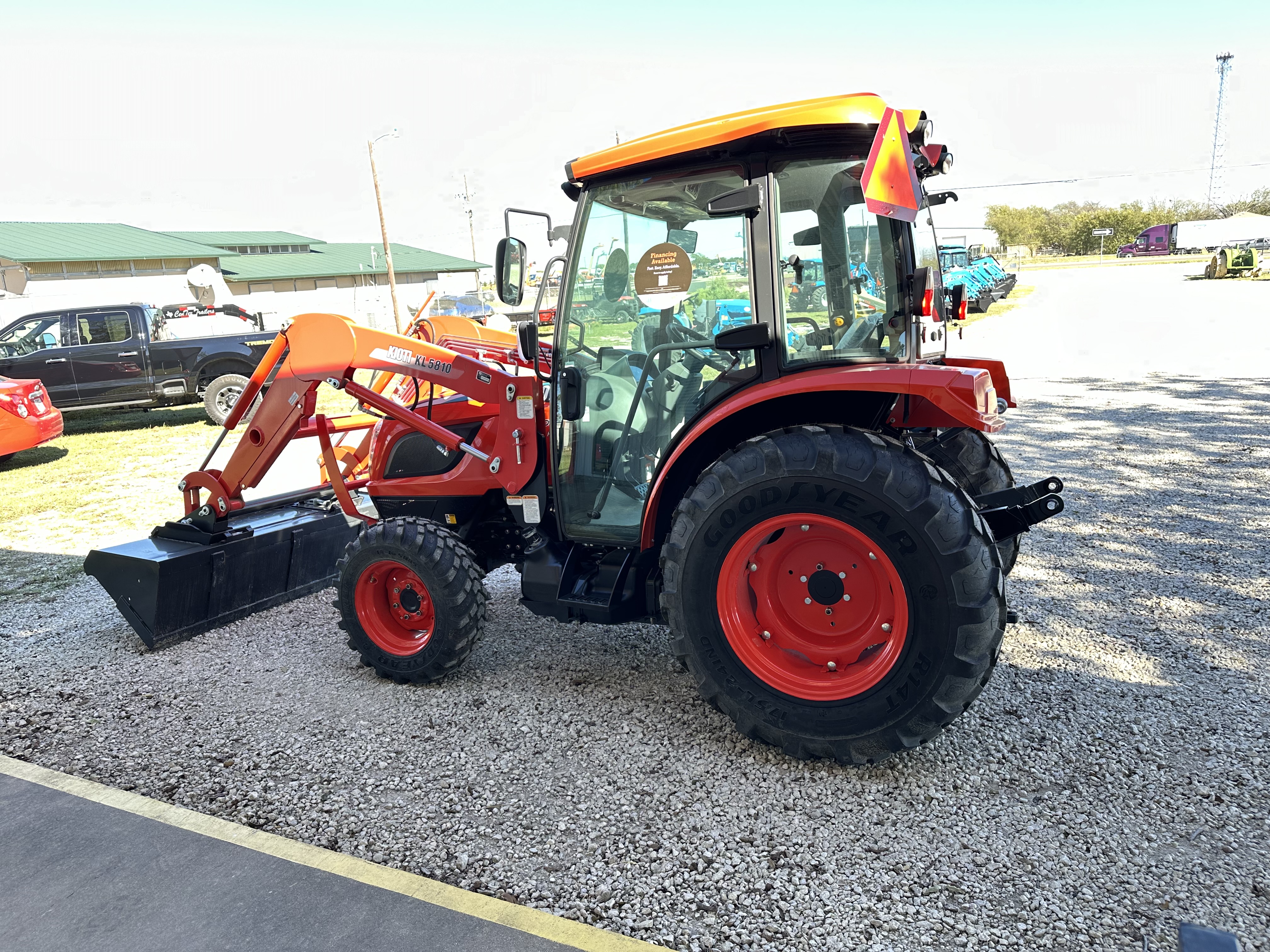 Kioti NS6010 HST CAB:136