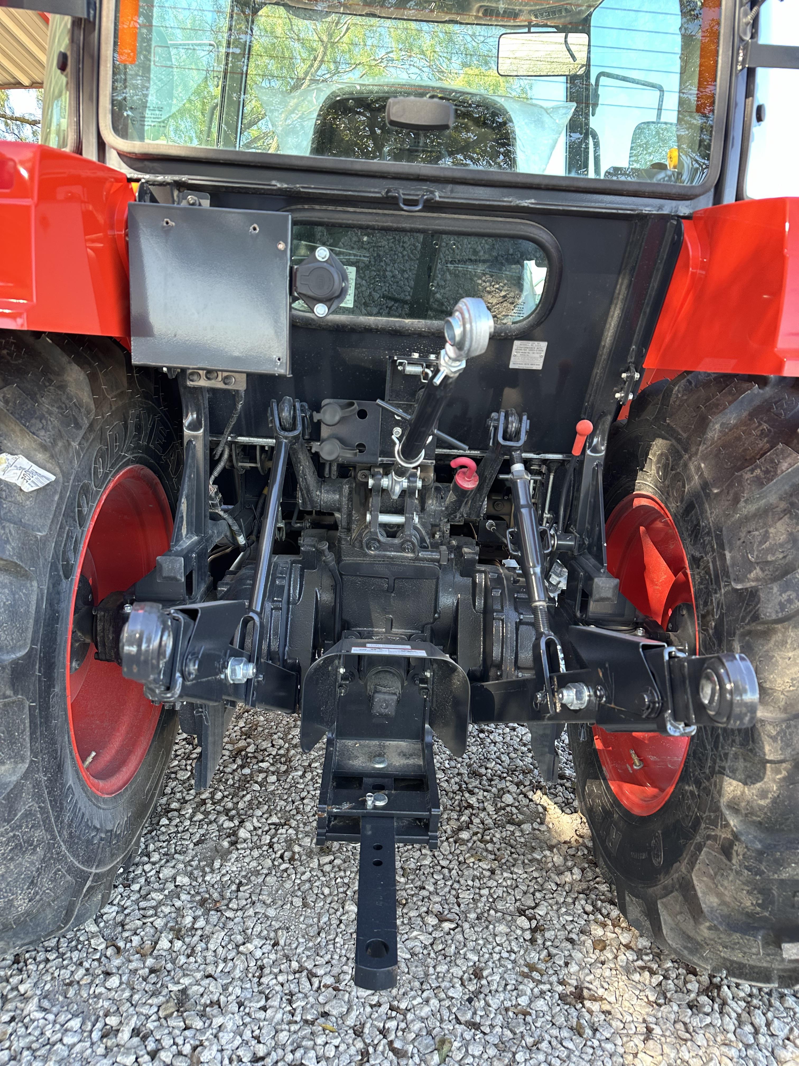 Kioti NS6010 HST CAB:136