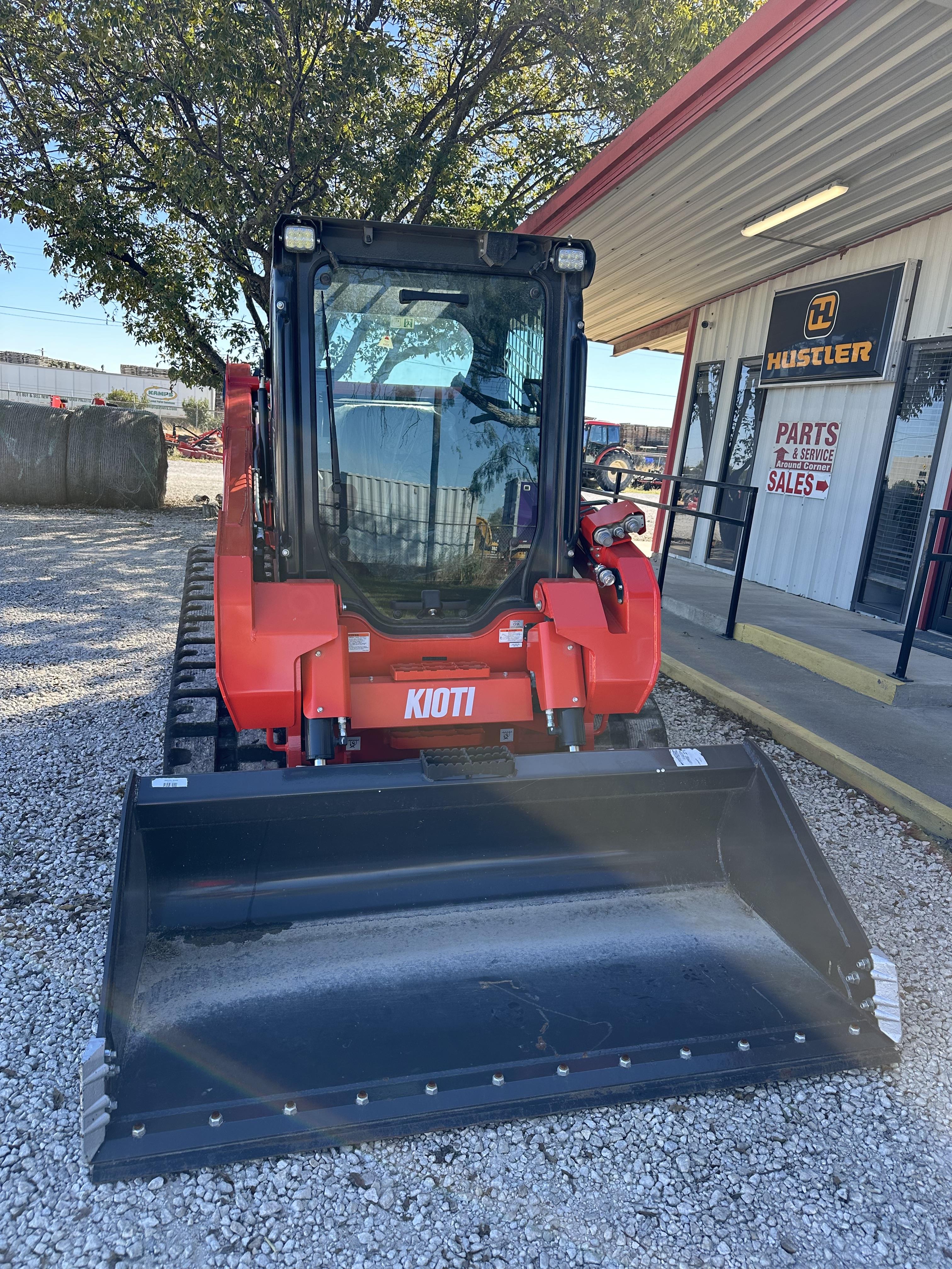 Kioti TL750 Track Loader - DEMO:110