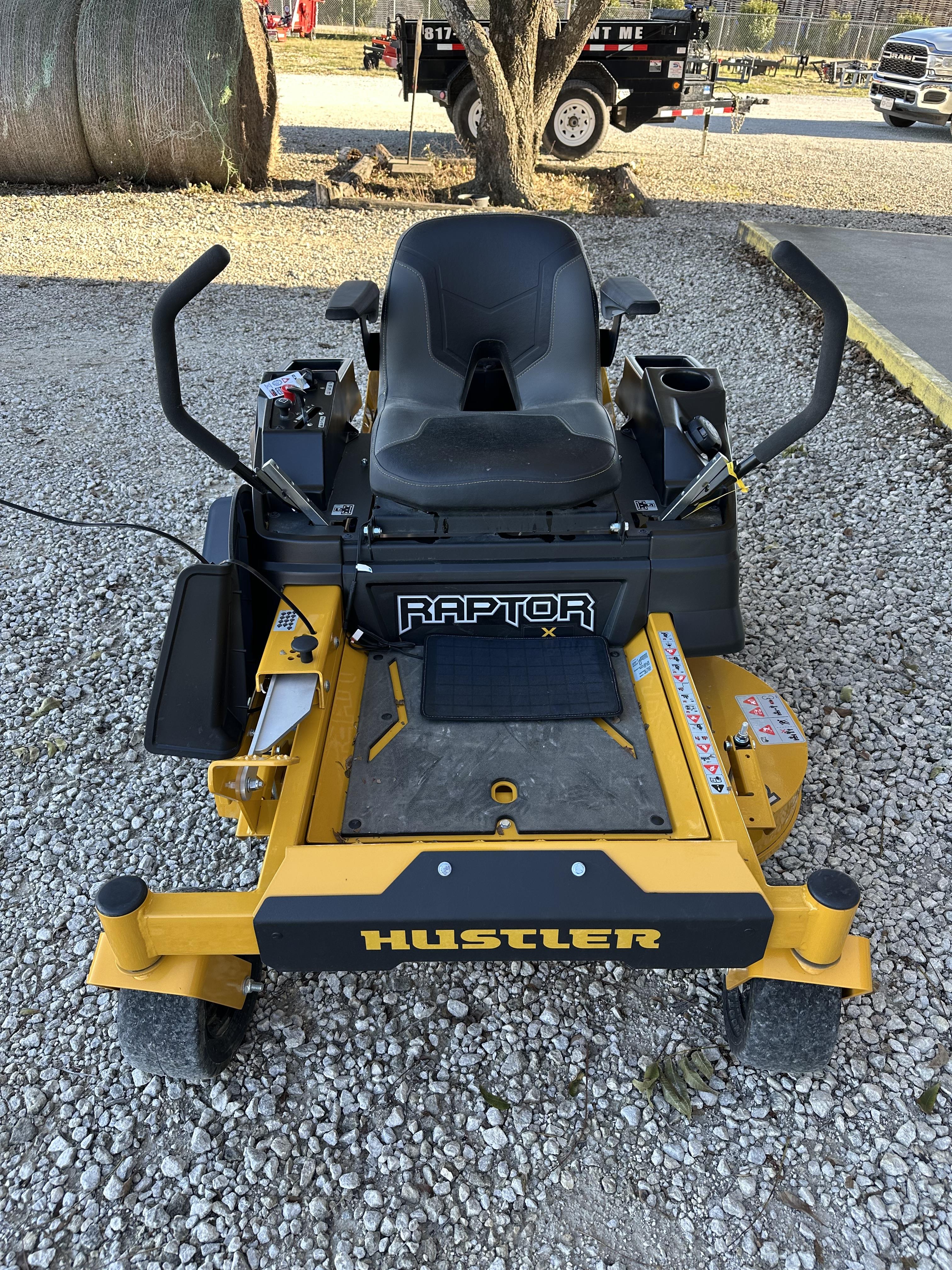 Hustler RAPTOR X 42