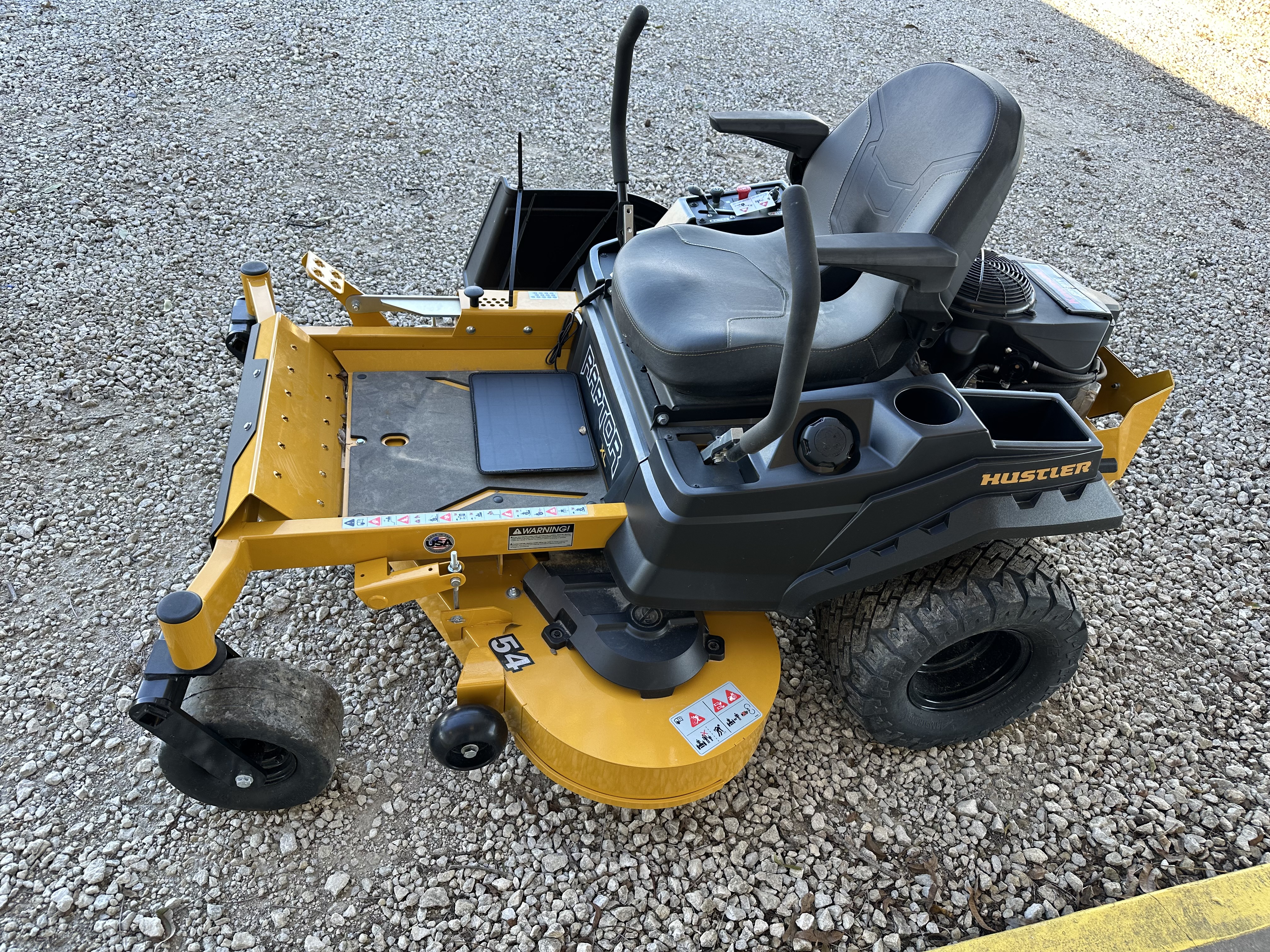 Hustler RAPTOR XL 54