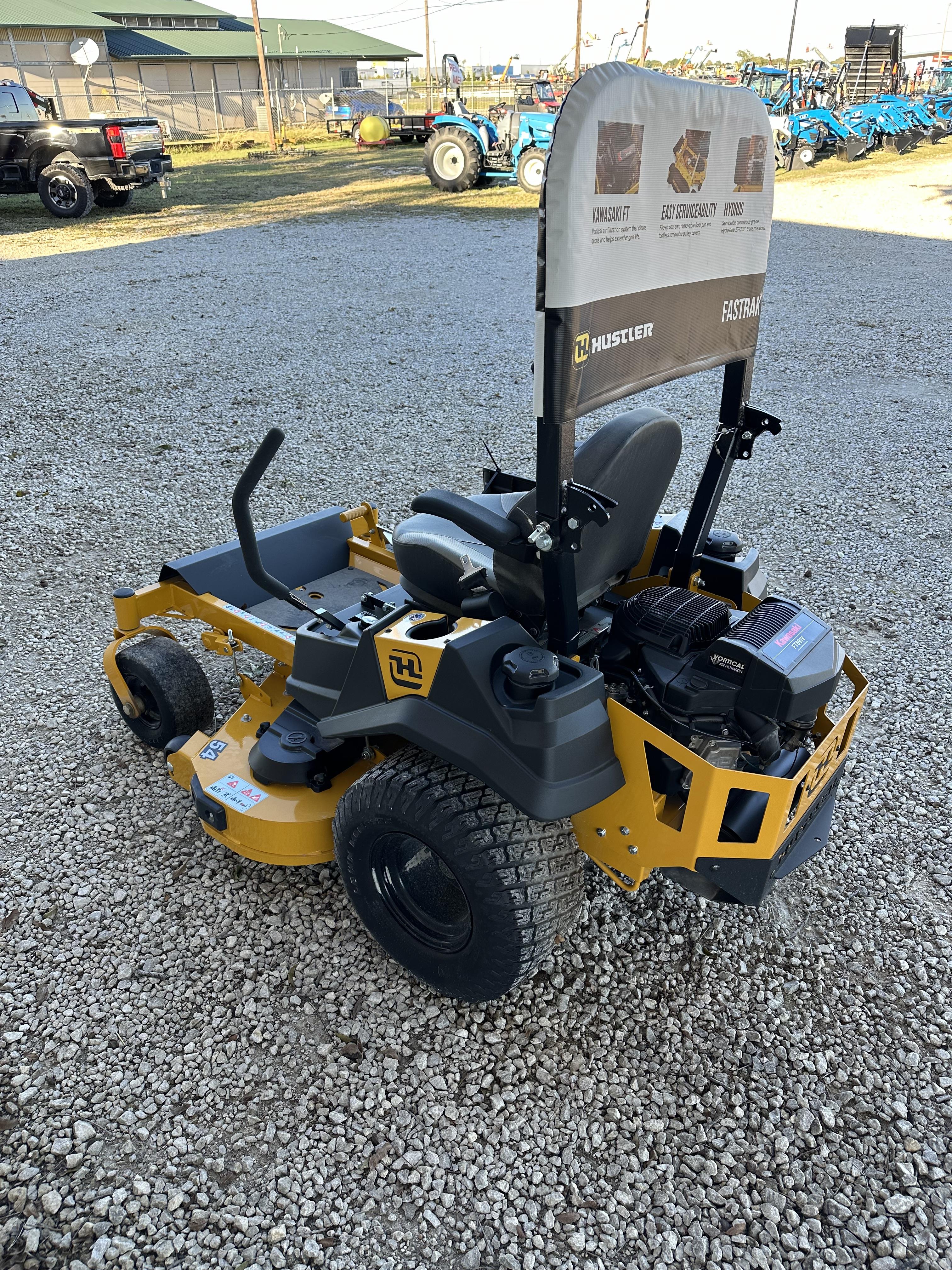 Hustler FASTRAK 54
