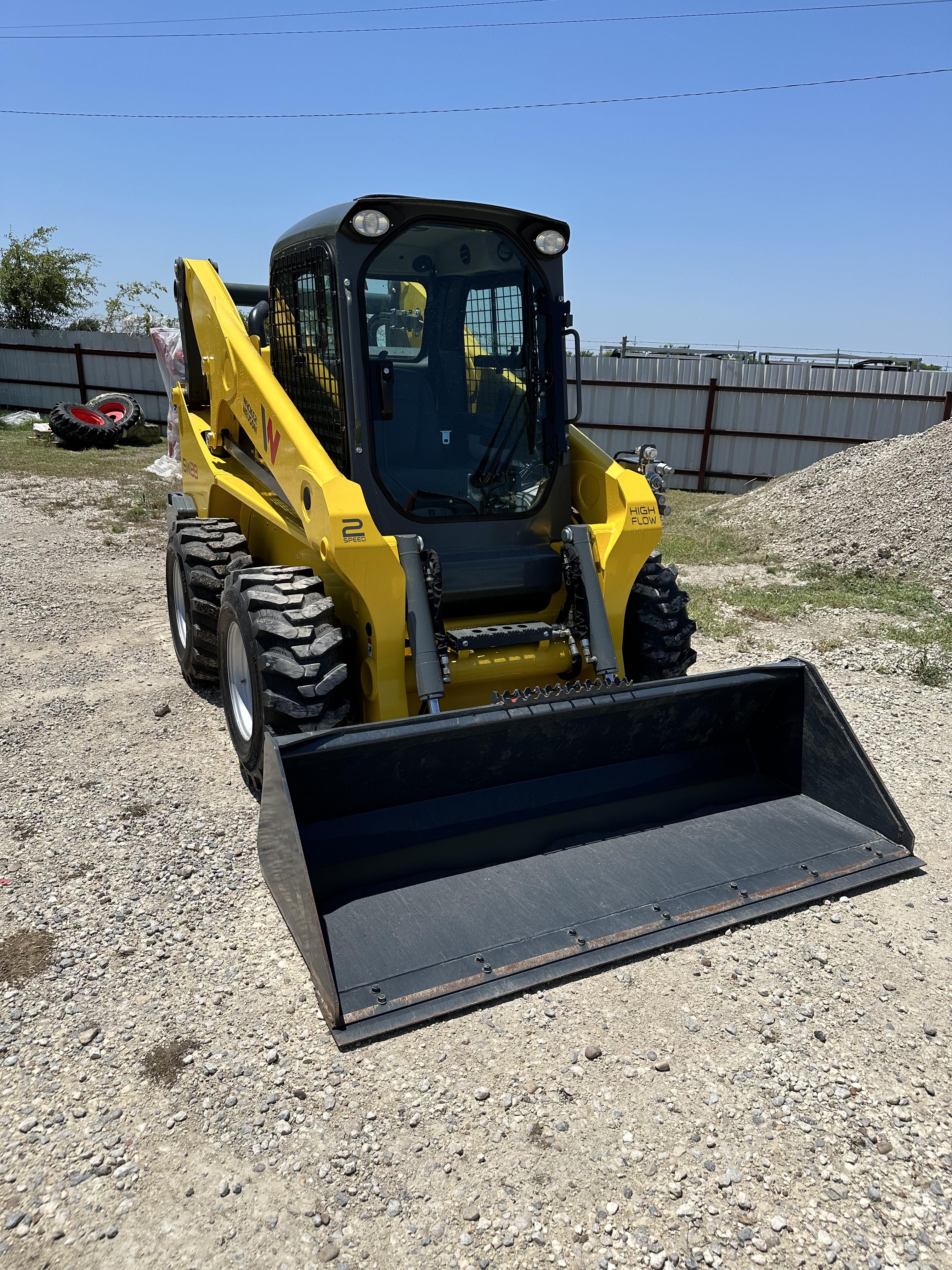 Wacker Neuson SW28 SKID STEER:3082