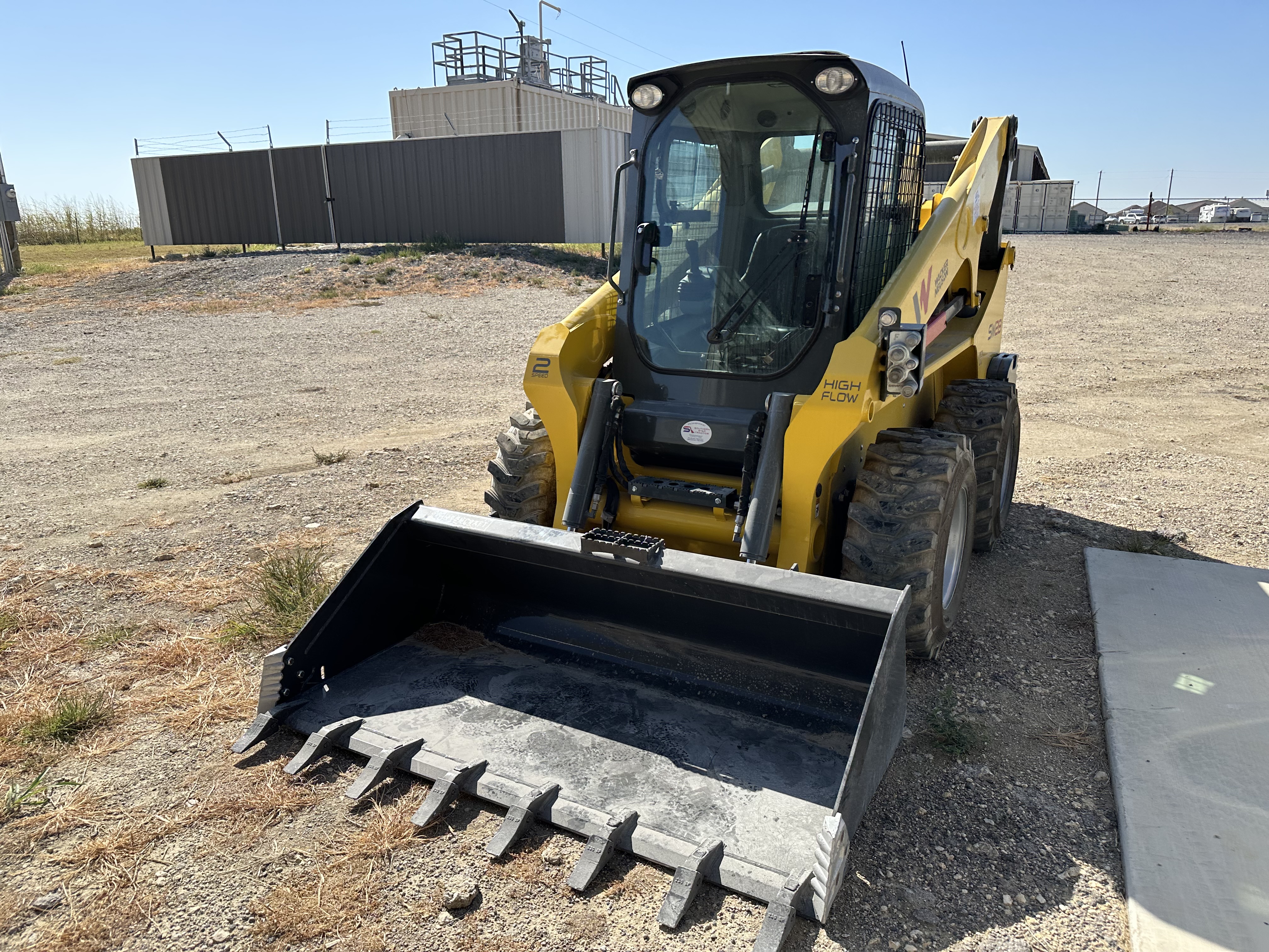 Wacker Neuson SW28 SKID STEER:3082